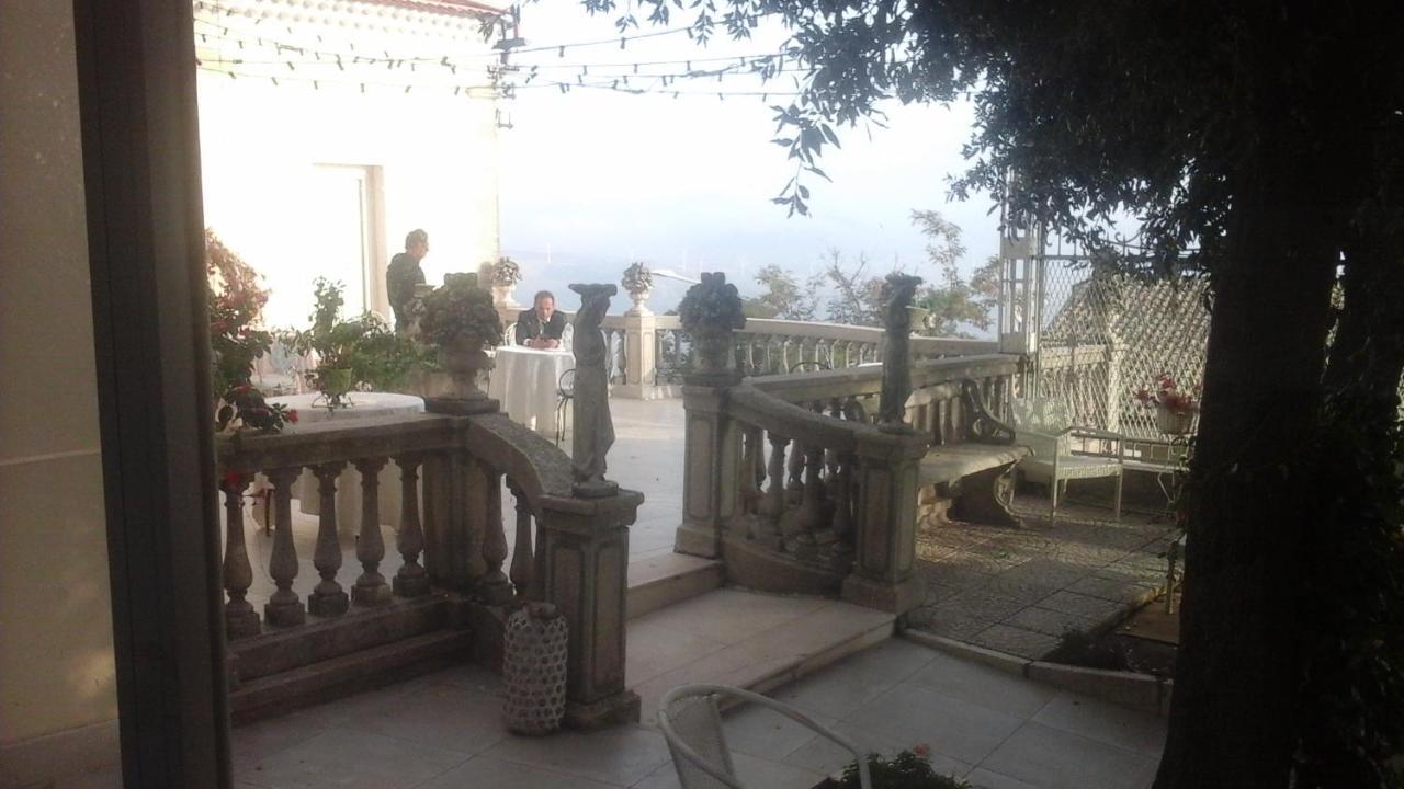 Villa Di Miscio Sant'Agata di Puglia Екстер'єр фото
