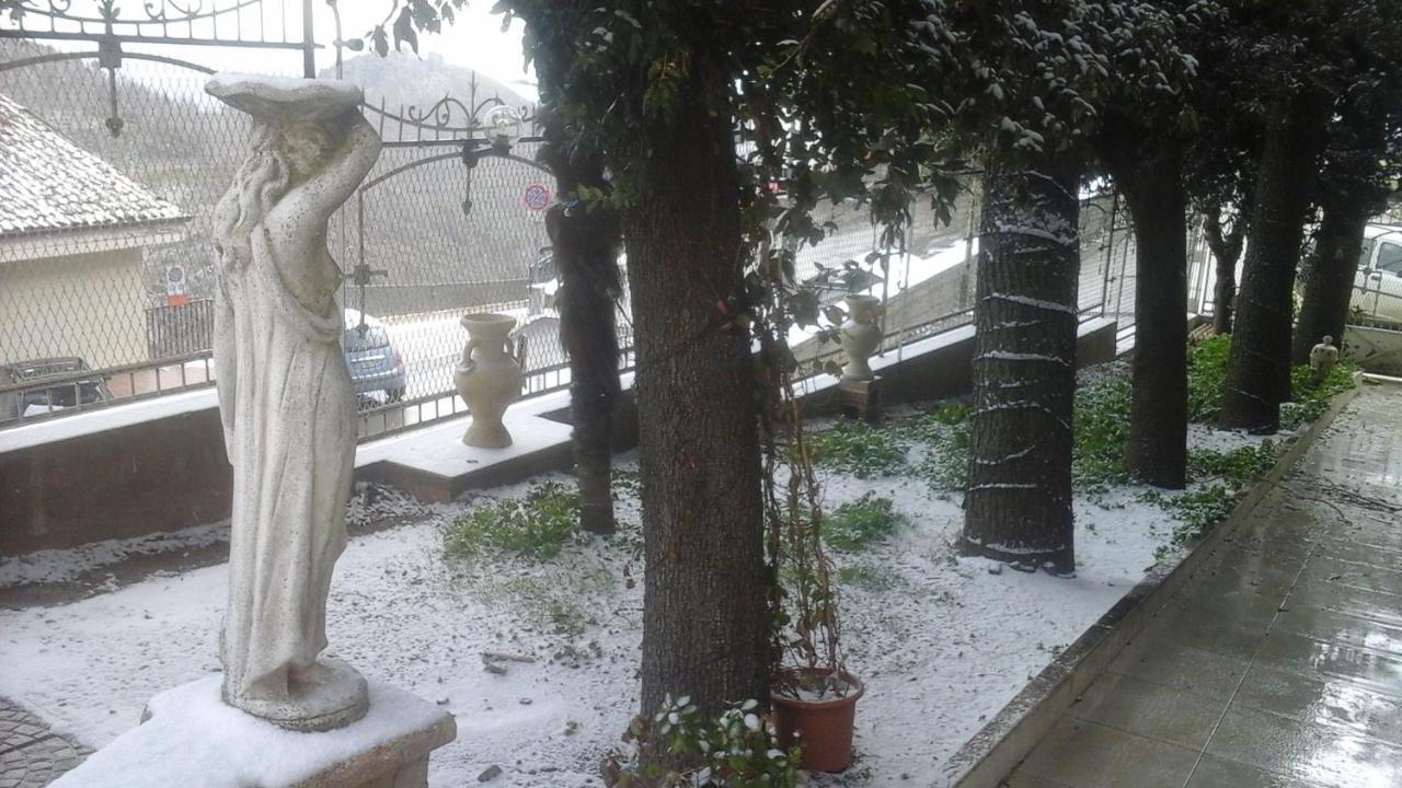 Villa Di Miscio Sant'Agata di Puglia Екстер'єр фото